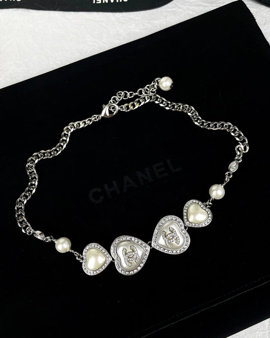 18K Chanel Heart Crystals Necklace