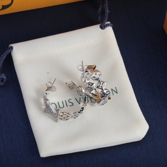 18K Louis Vuitton Script Diamonds Earrings