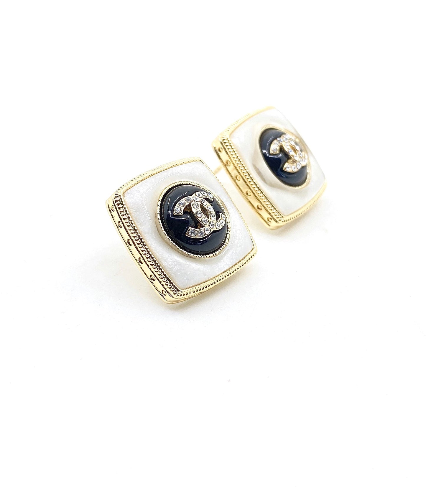 18K Chanel Pearl Square Earrings