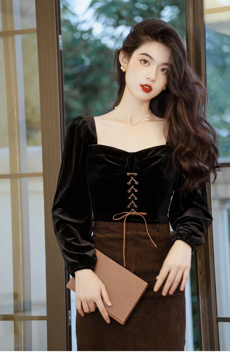 Darkening Night 2-piece Dark Academia Set